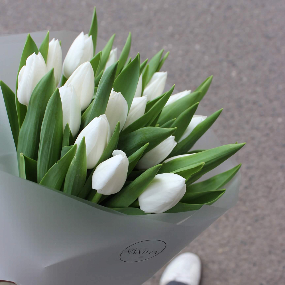 Весенний букет из тюльпанов