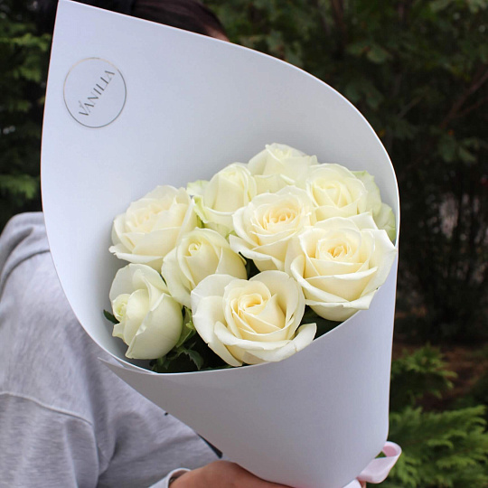 Букеты для ребенка: Букет из 9 роз Аваланж 60 см