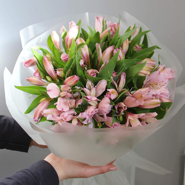 Букет альстромерий - изображение 2