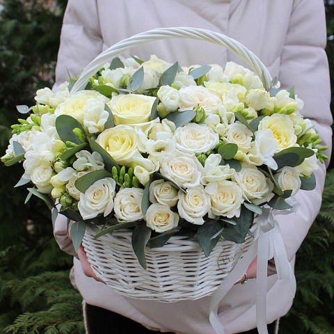 Нежная корзина микс «Аромат весны» - изображение 2