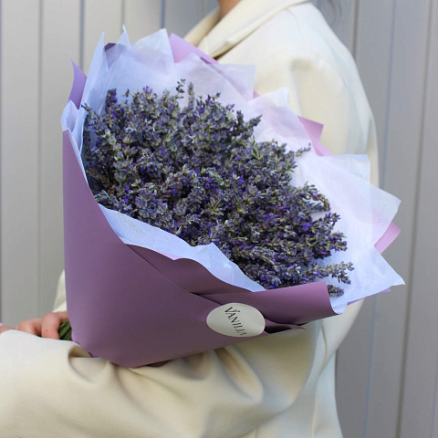 Букет из лаванды в стильном оформлении - изображение 2