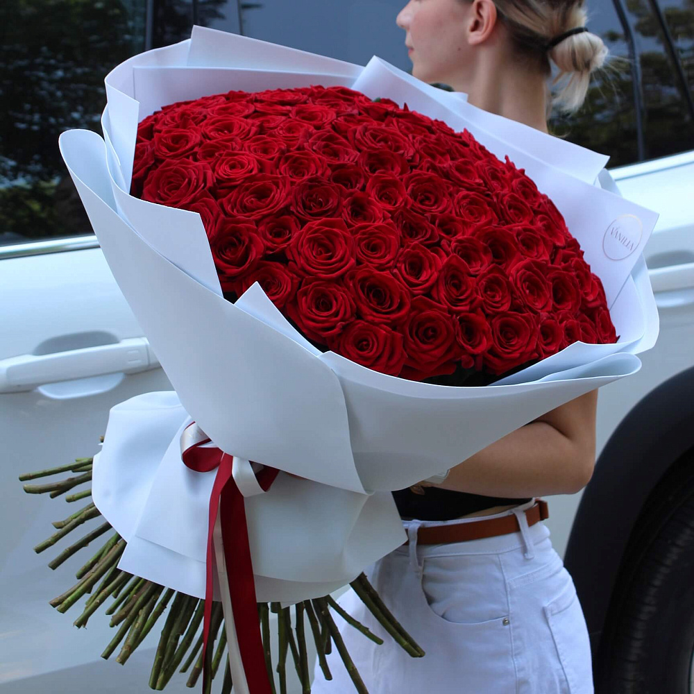 Букет из 101 розы Red Naomi 70 см