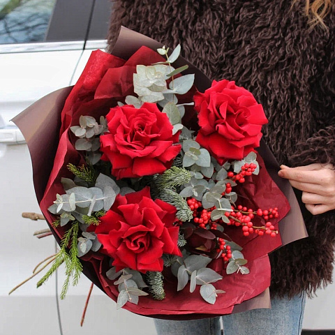 Зимние букеты  цветов с доставкой: Букет «Яркая Зима»