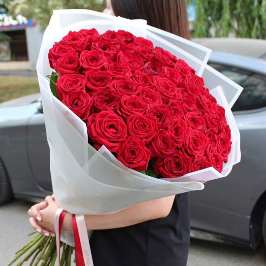 51 ароматная красная роза Red naomi - изображение 2