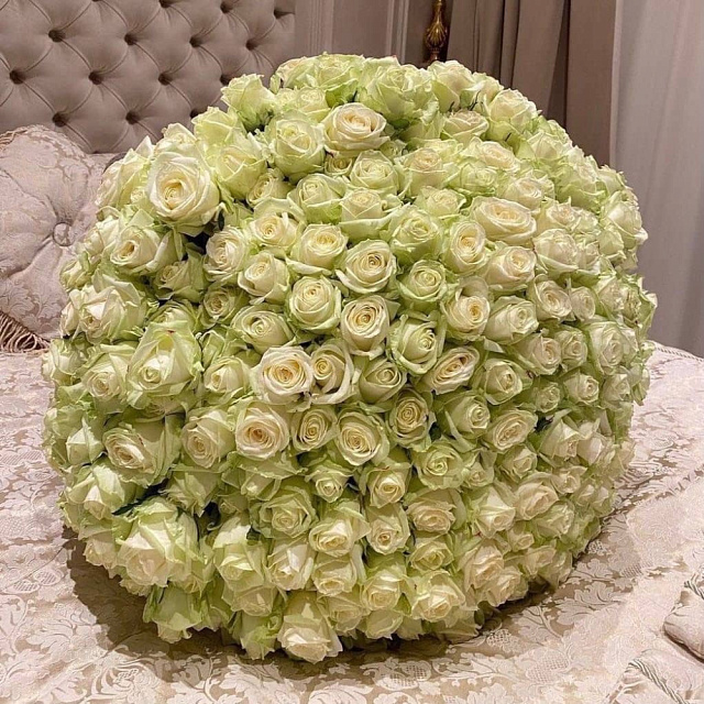 Букет из 201 розы Аваланж 70 см - изображение 2