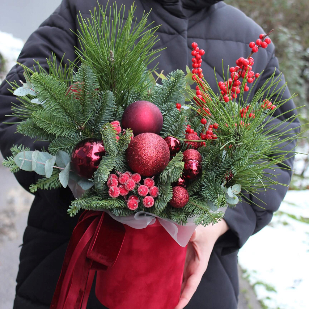 Композиция в боксе "Илекс"