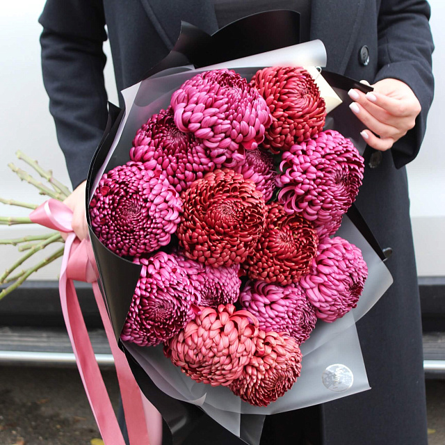 Цветы на праздник: Букет из 15 хризантем микс "Бигуди"