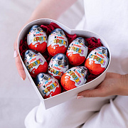 Подарочная коробка с Kinder Surprise "M"