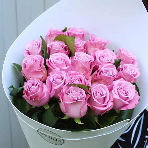 Цветы Маме: Букет из 19 роз Маритим 50 см