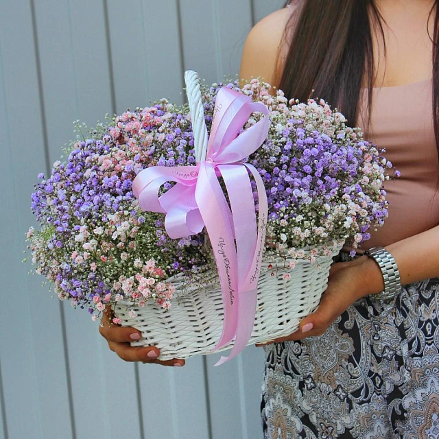 Корзинка с гипсофилой - изображение 2