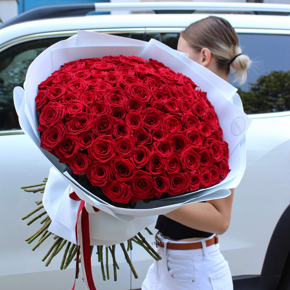 Букет из 101 розы Red Naomi 70 см