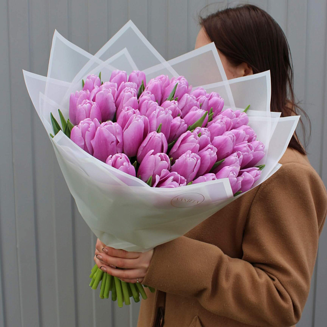 Букет из 51 сиреневого тюльпана - изображение 2