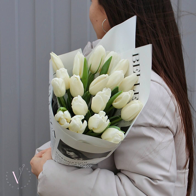 Цветы: Букет из белых тюльпанов 19 шт.