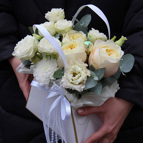 Сумочка с сезонными цветами - изображение 2