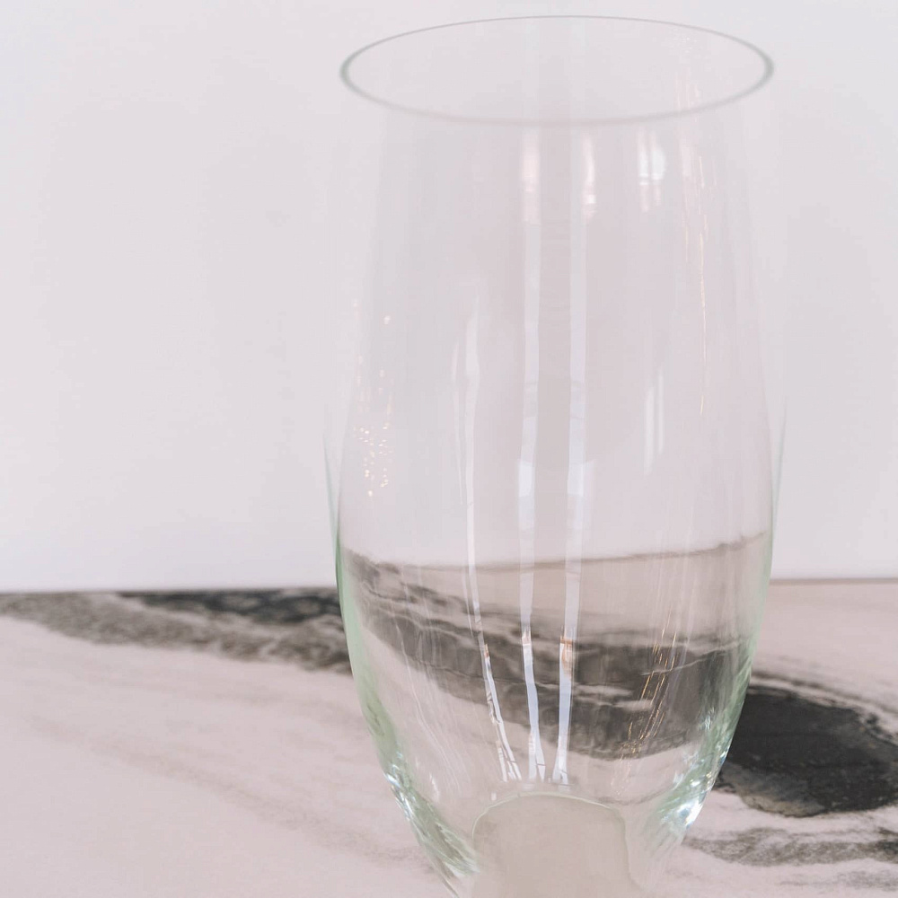 Ваза закругленная из стекла