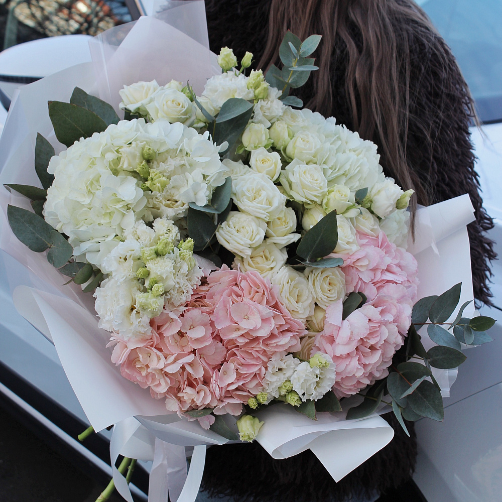 Нежный букет Моника