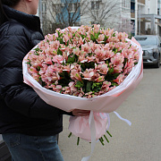 Букет альстромерий