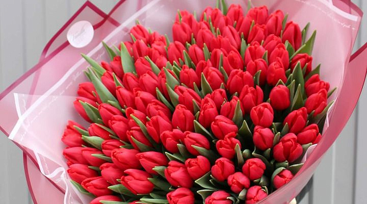 Какие цветы дарят на 8 марта