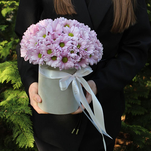 Цилиндр с нежной хризантемой - изображение 2