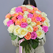 51 роза микс 50 см