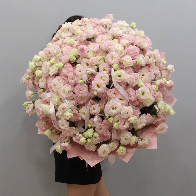 Букет из 101 эустомы «Пудра» - изображение 2