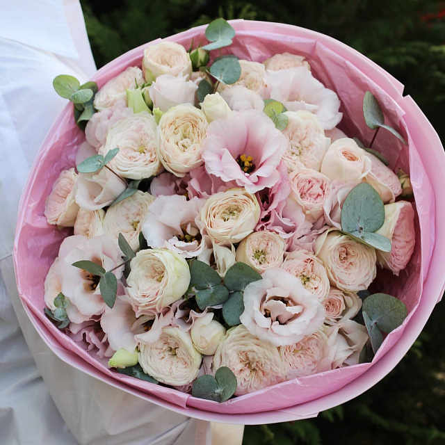 Сборные букеты  : Сборный букет "Менсфилд"