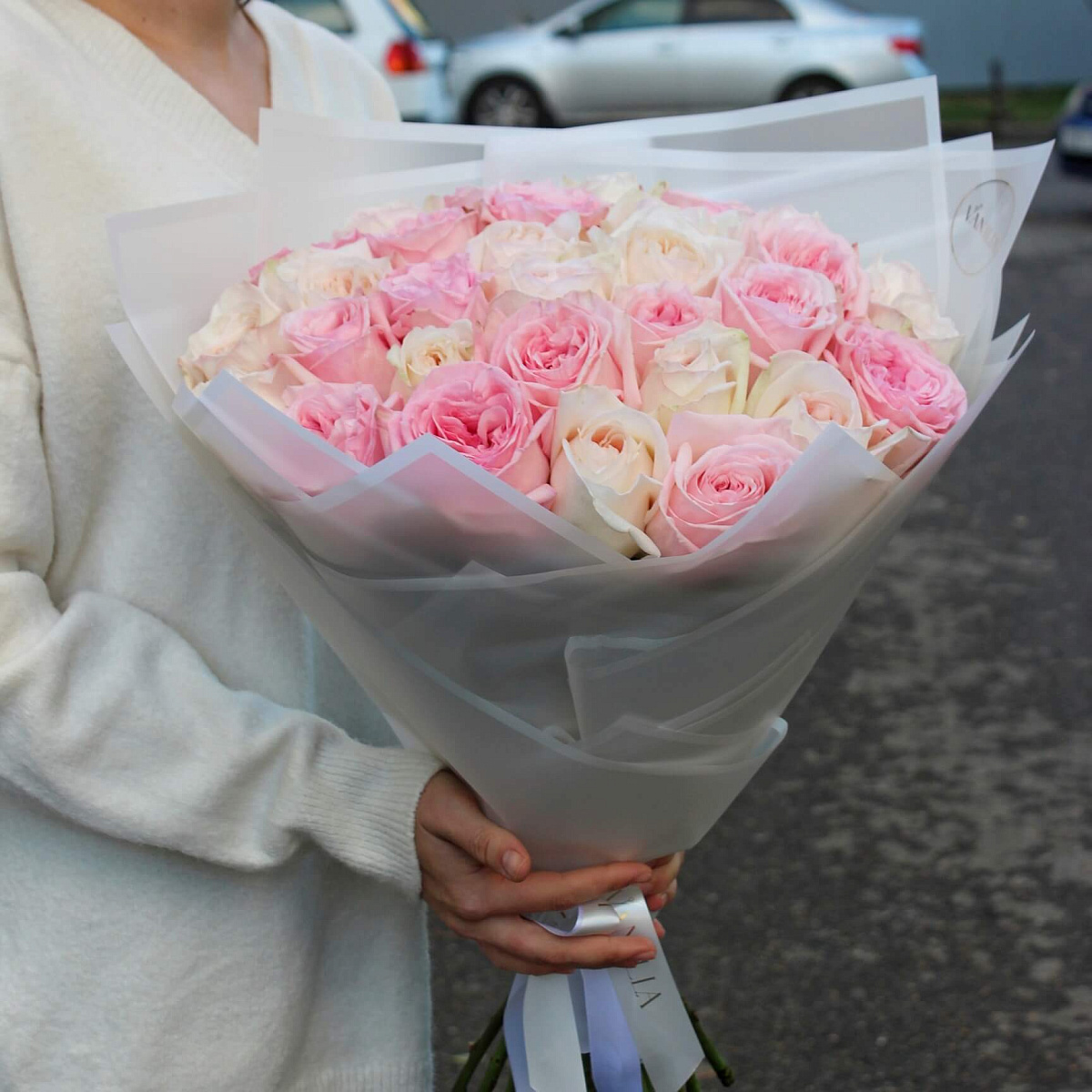 Букет микс из 31 нежной розы O'hara