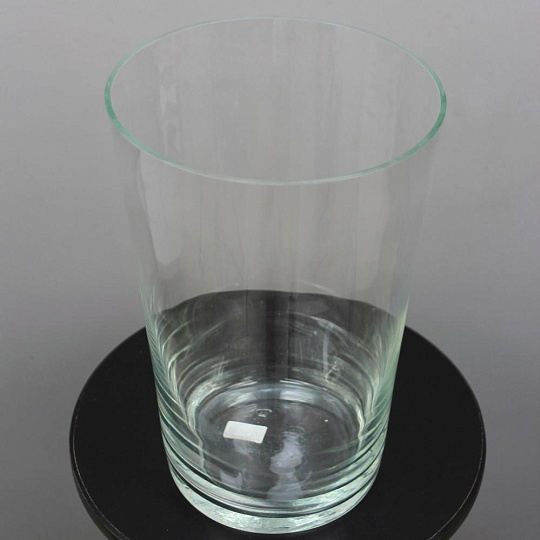 Ваза из прозрачного стекла - изображение 2