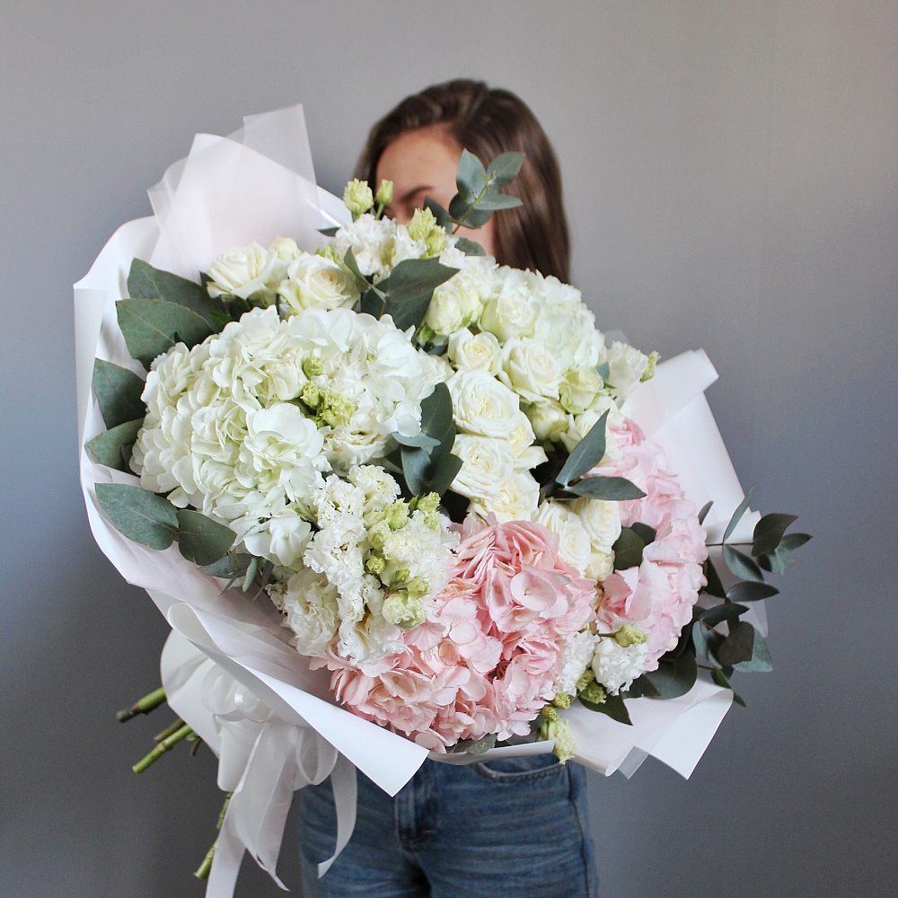 Нежный букет Моника