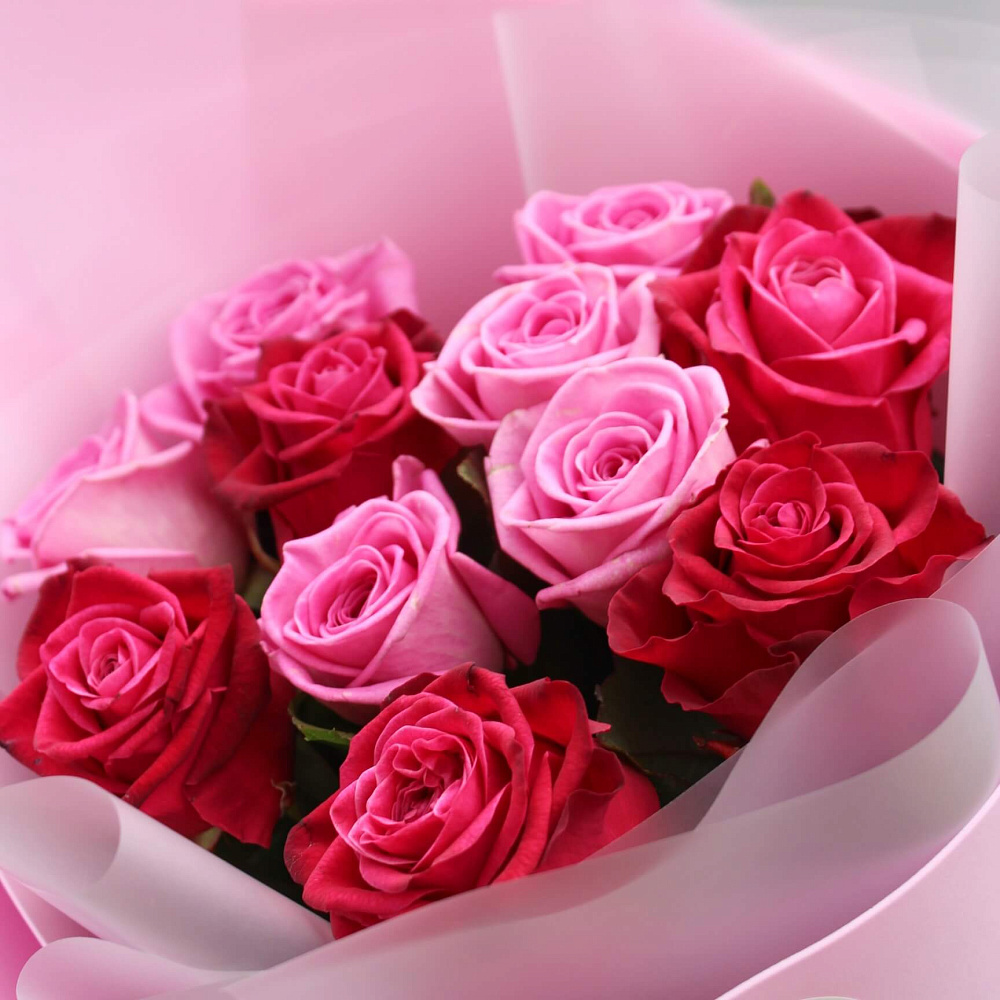 Букет из 11 роз микс цветов