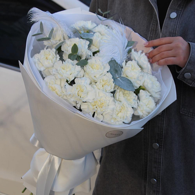 Нежный букет из диантусов LOVE - изображение 2