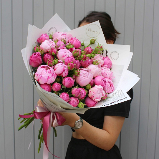 Авторский микс с пионами и розой - изображение 2