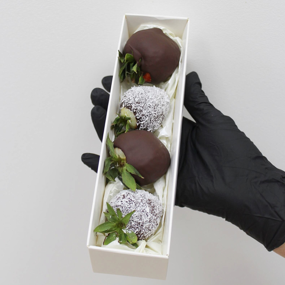 Клубника в бельгийском шоколаде "Комплимент"