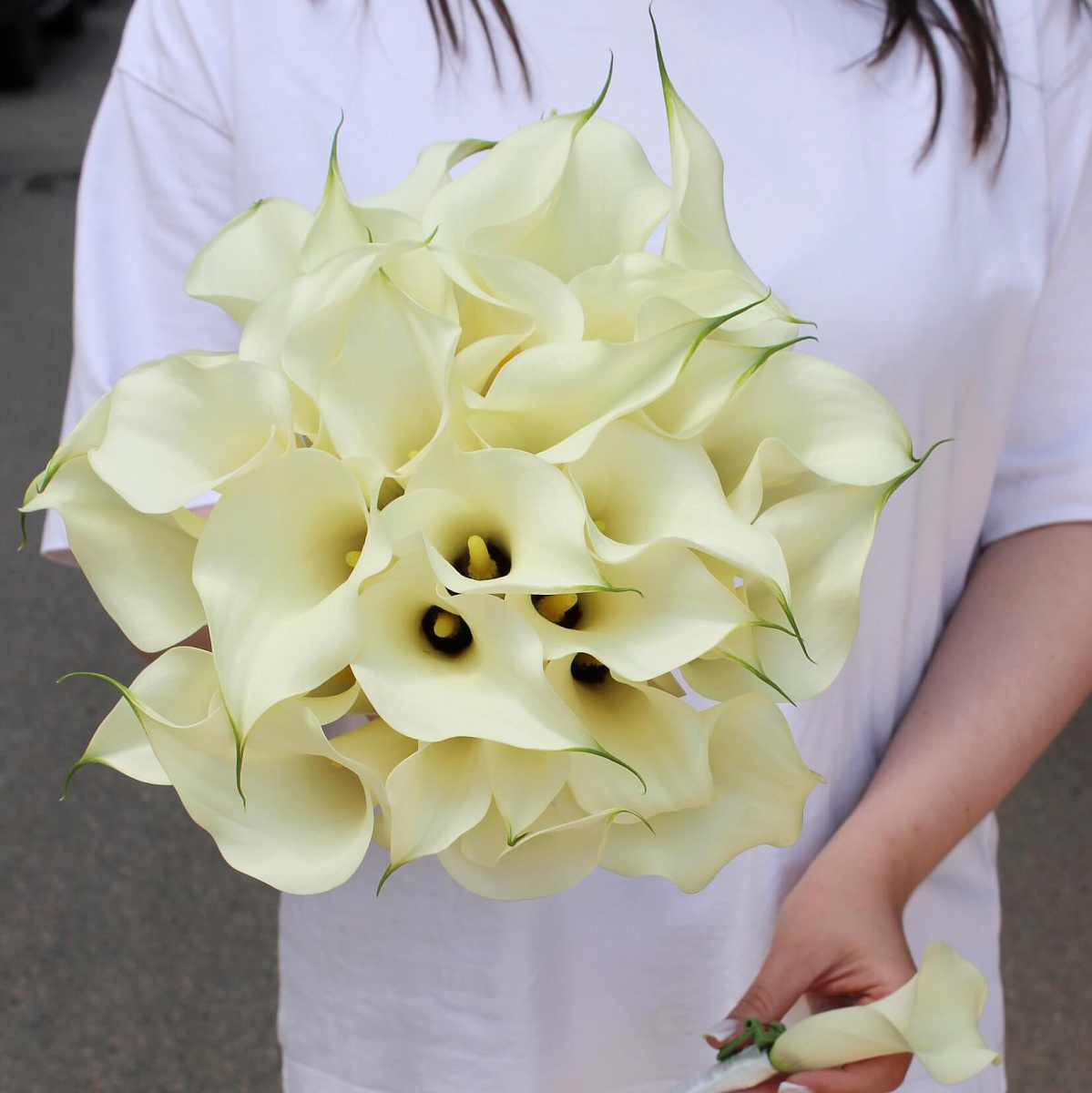 Букет из белых калл "Незабываемое торжество"