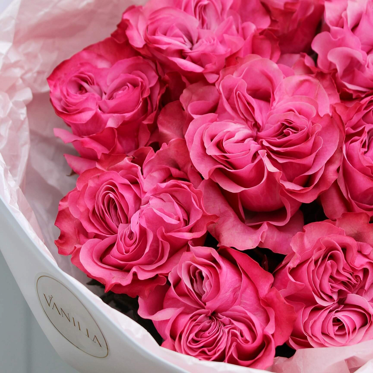 Букет из 11 пионовидных роз Кантри Блюз