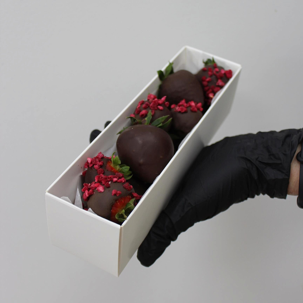 Набор клубники в шоколаде