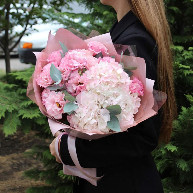 Авторский сборный букет "Нежный микс" - изображение 2