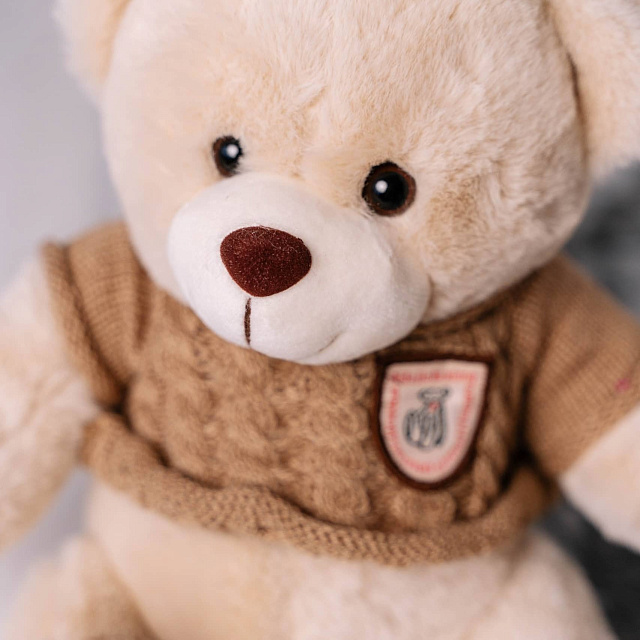 Мягкие игрушки: Милый медвежонок в свитере