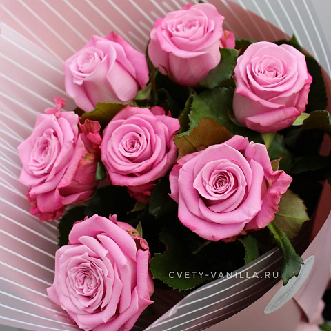 Маленькие букеты: Букет из 7 сиреневых роз