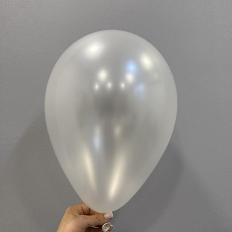 Шар белый перламутр - изображение 2