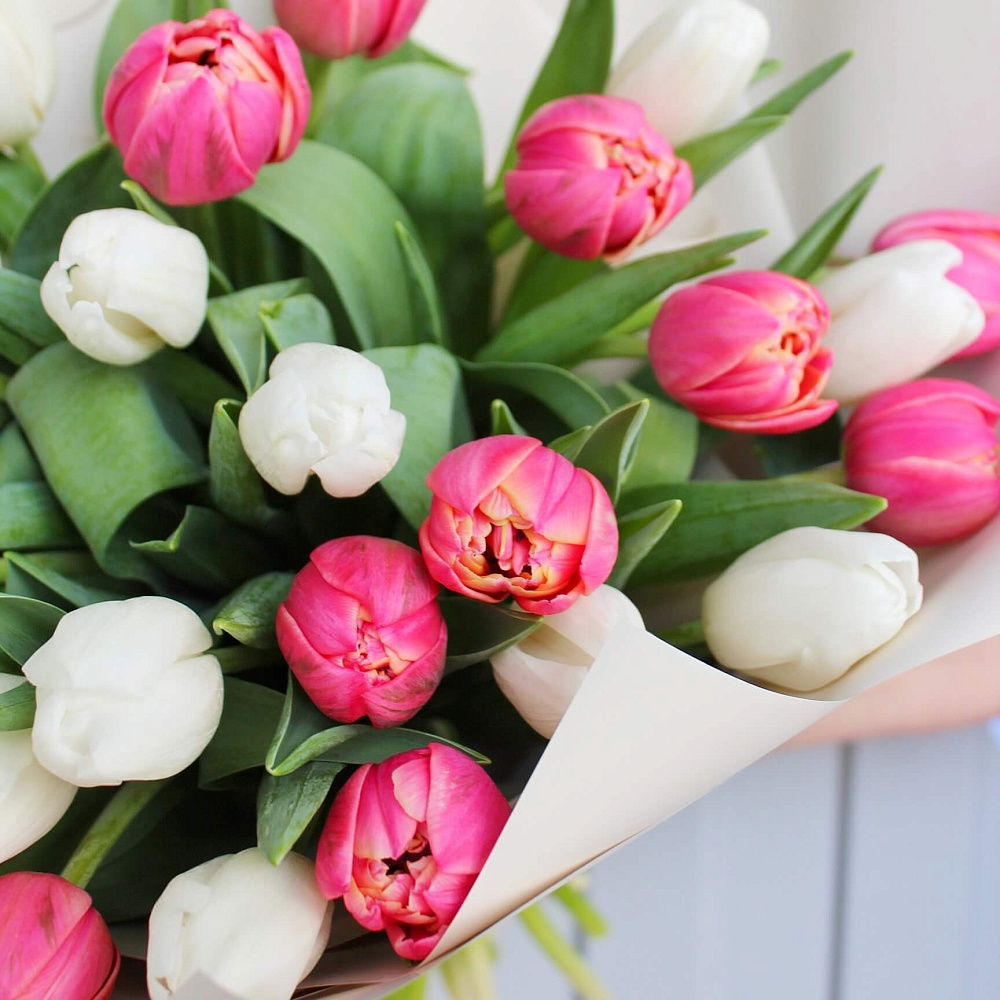 Букет тюльпанов микс Rose