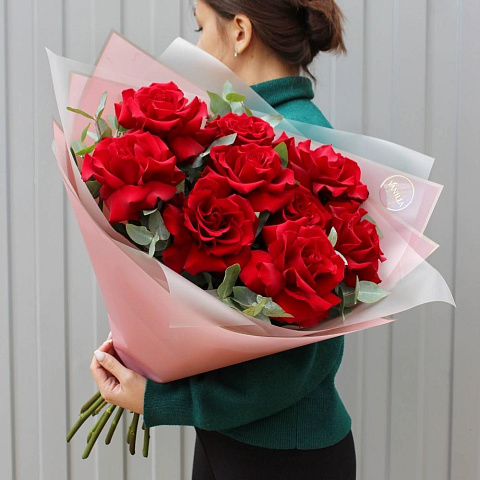 Букет из 9 импортных роз с эвкалиптом - изображение 2