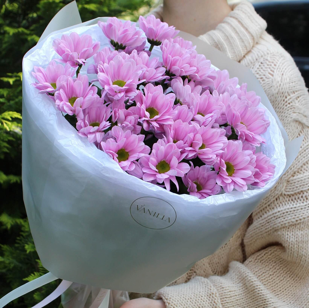 Букет из 5 розовых ромашковых хризантем