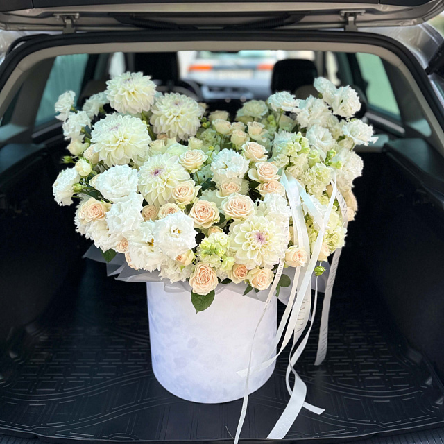 эустома с розами - изображение 2