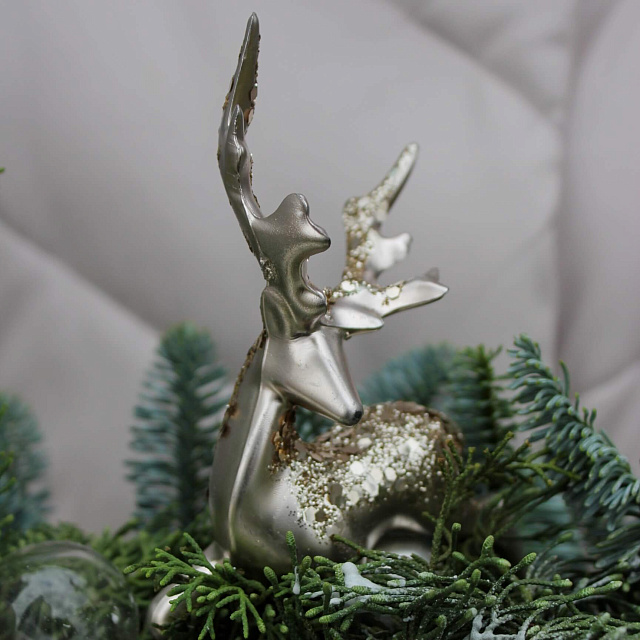 Цветы на праздник: шляпная коробка New Year holidays