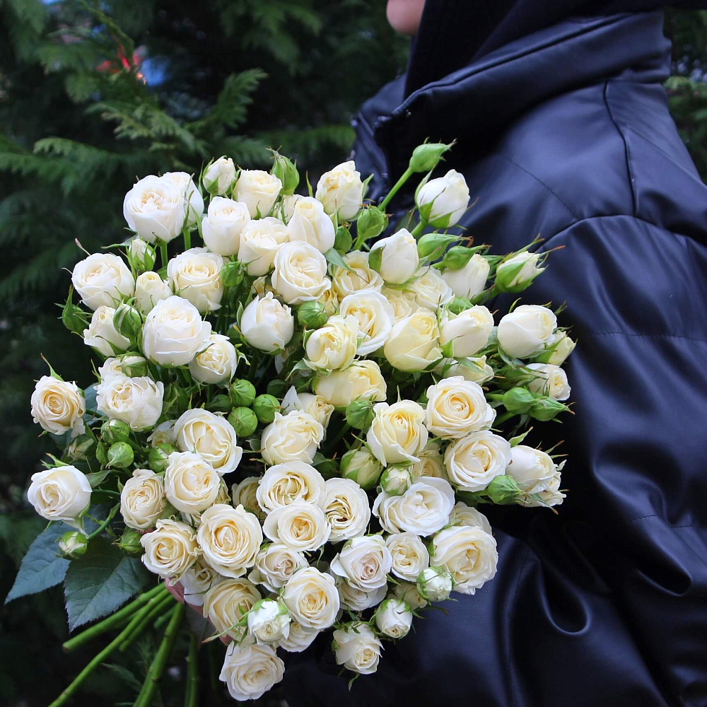 15 кустовых роз Беларусь под ленту