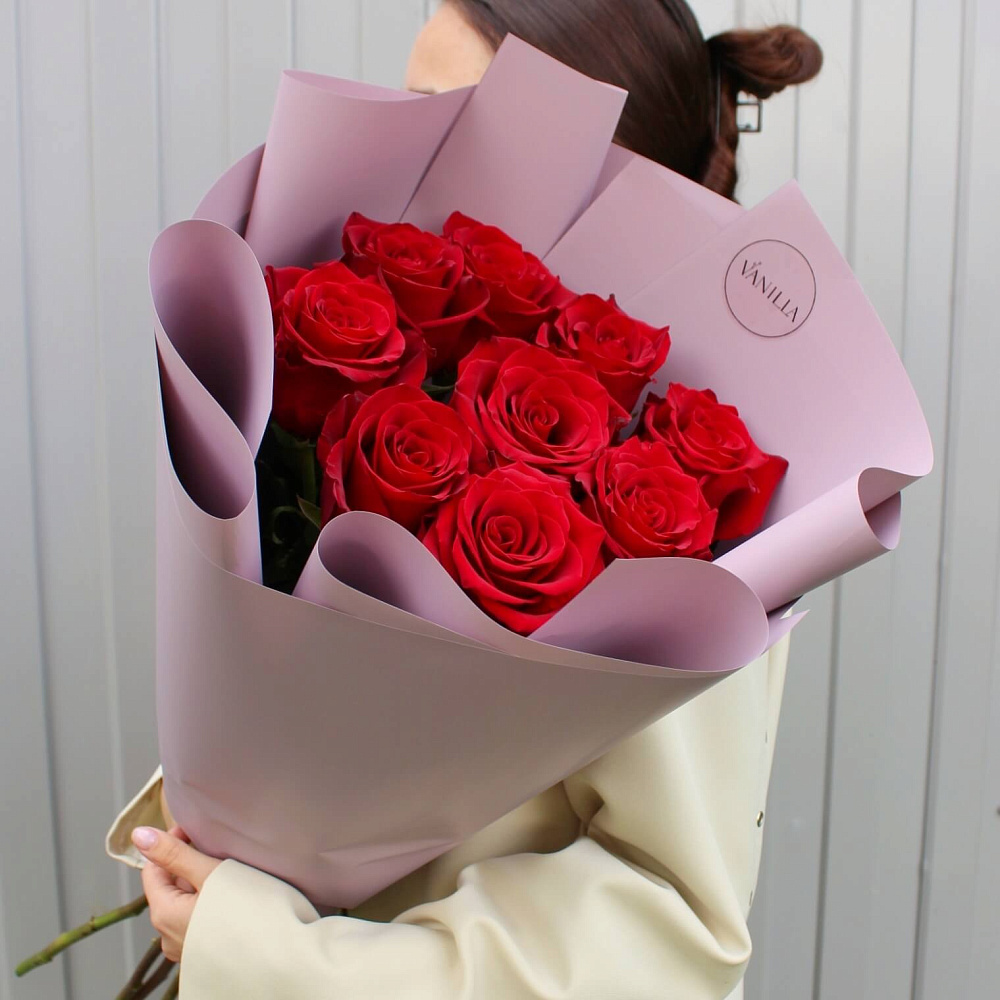 Букет из 9 роз Explorer 80 см