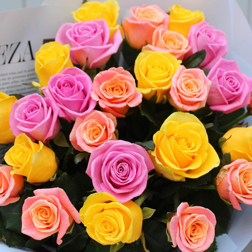 Букет из 25 роз микс 50 см