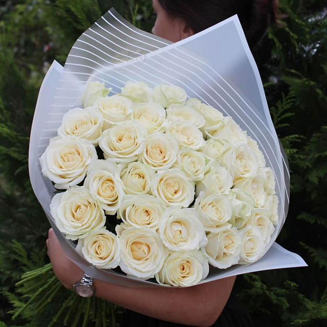 Букет из 35 белых роз 60 см - изображение 2