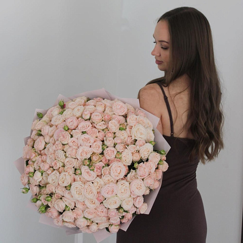 Нежный букет пионовидных роз - изображение 2